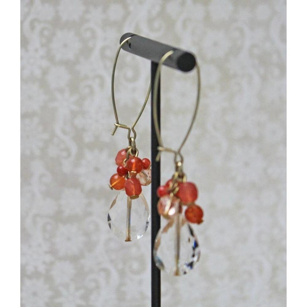 Vintage Drop Earrings with Coral Beads and a Clear Bead Drop E96 - Picture 4 of 4